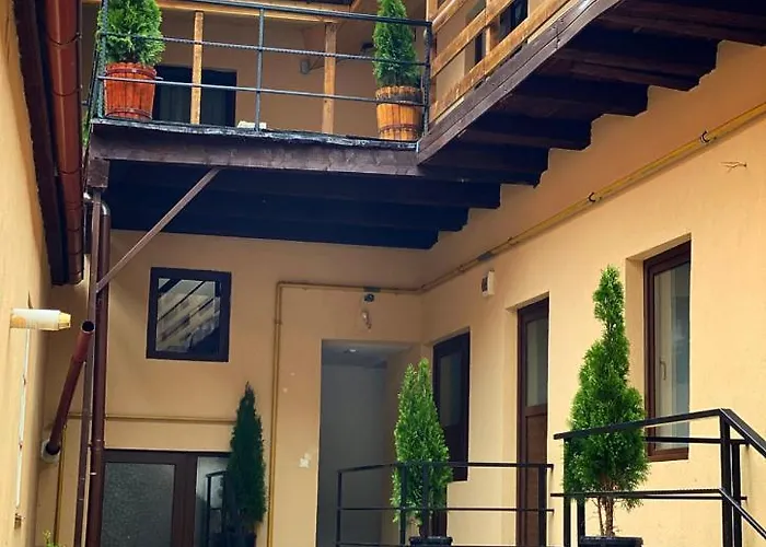 Ullysses Aparthotel 3*